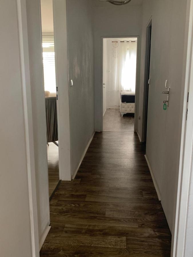 Apartment 3 *